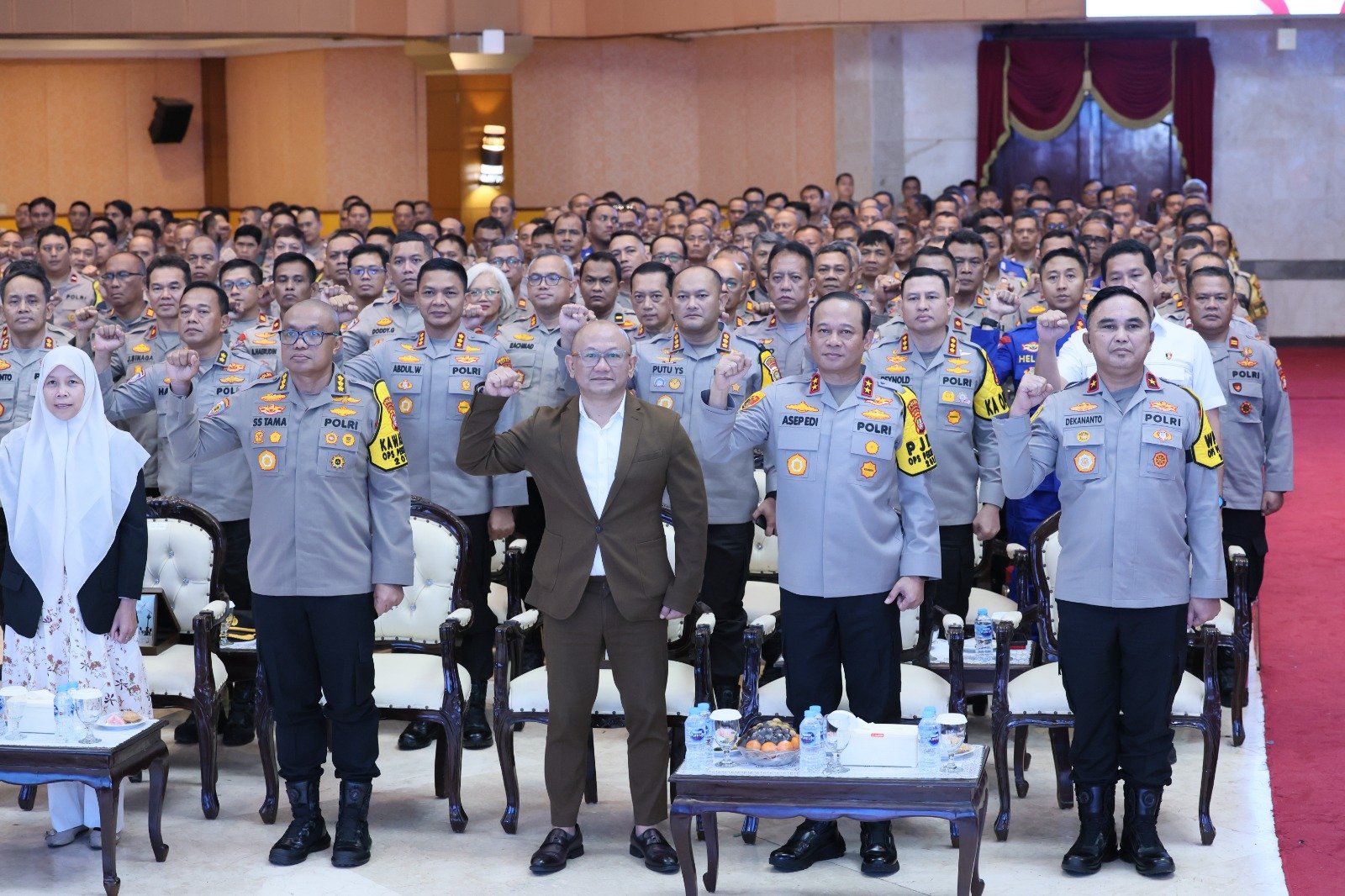 Blogger Polri : Kapolda Metro Jaya Buka pelatihan peningkatan komunikasi sosial, Tekankan Komunikasi Tak Menyakiti Hati Masyarakat